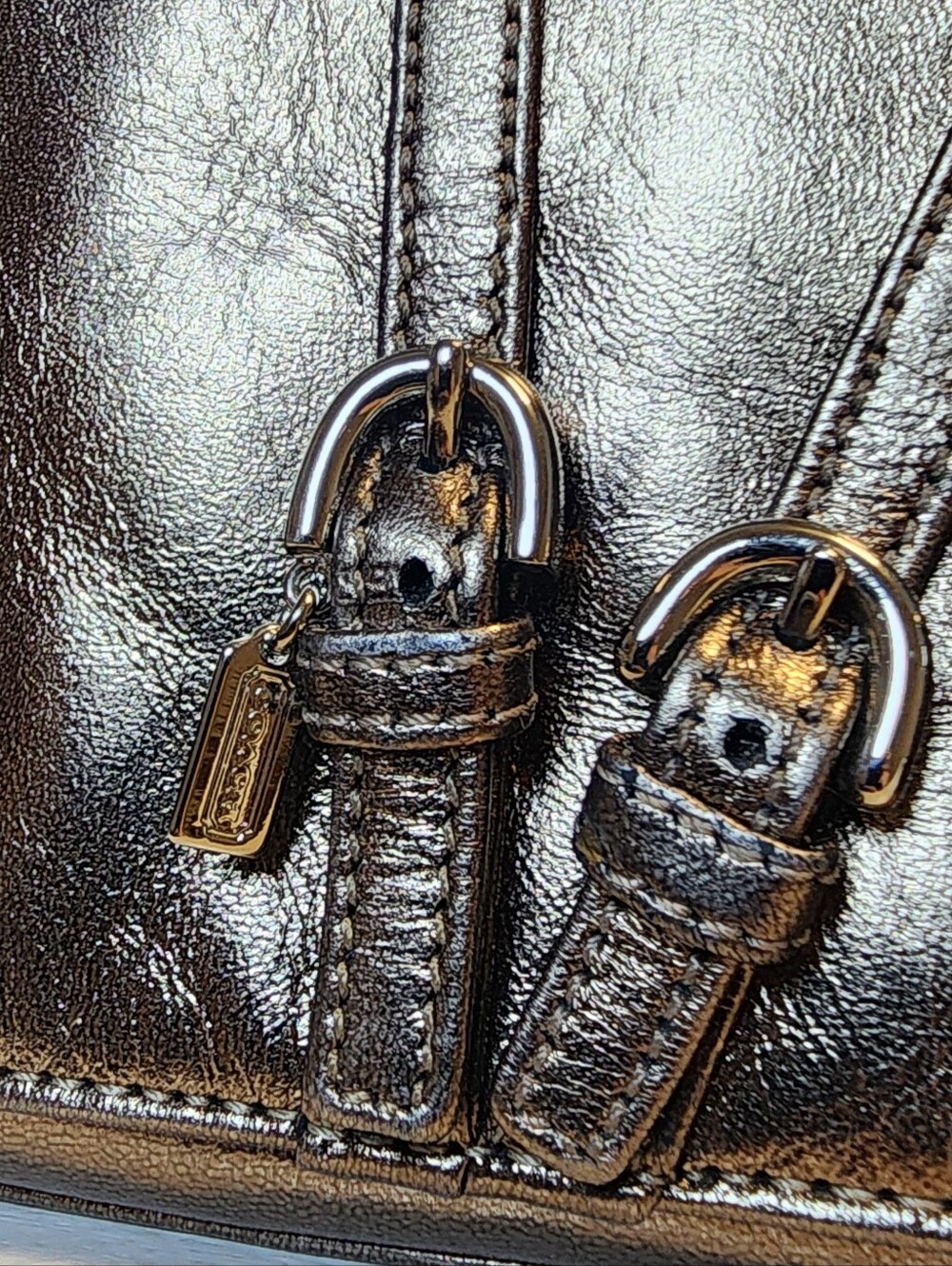 Coach Vintage Metallic Belted Clutch With Mirror, Lamba Nappa, EUC, 2003, 9793 - Picture 2 of 13